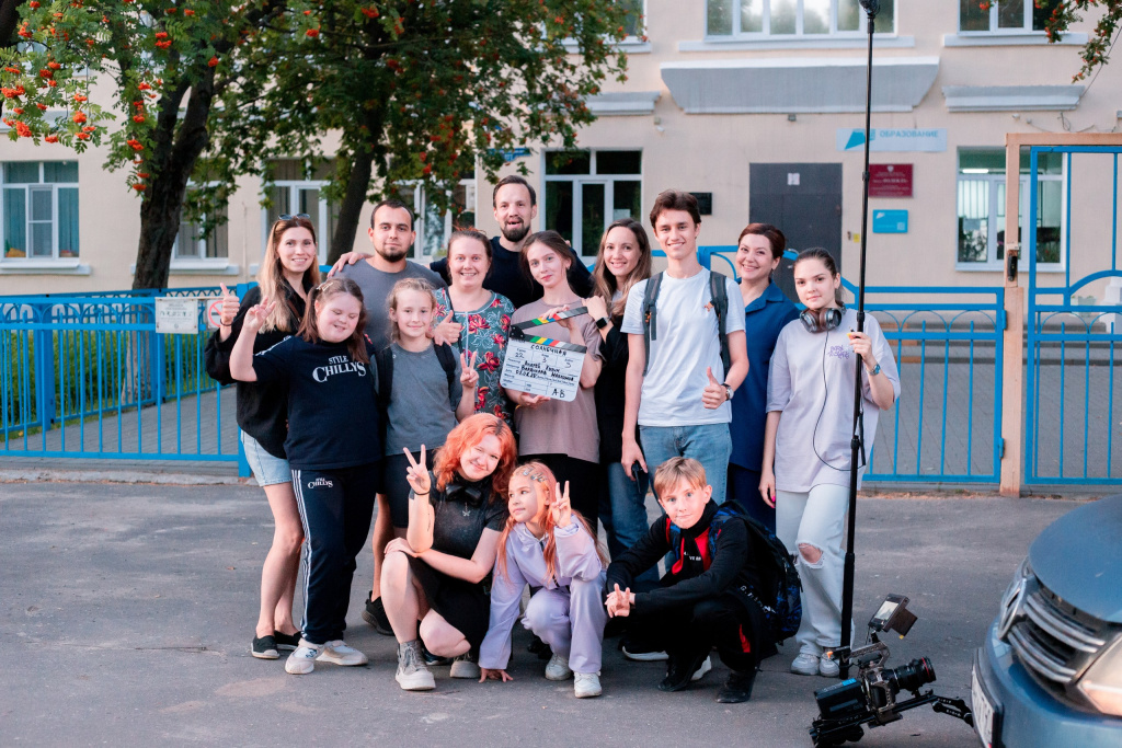 2 (365)_resized.jpg
