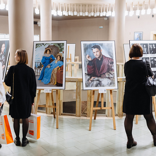 Премия через объектив фотоаппарата