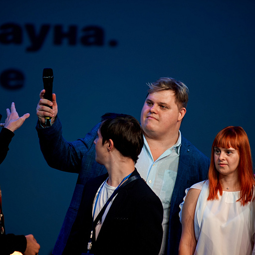 Премия через объектив фотоаппарата