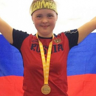  Золото и серебро с чемпионата Европпы по настольному теннису среди лиц с синдромом Дауна  привезла российская спортсменка