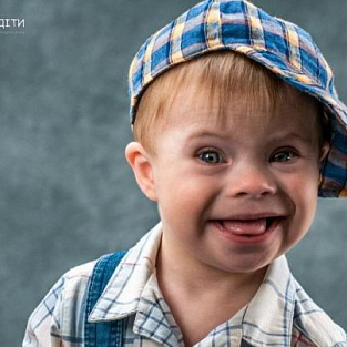 В Харькове проходит фотовыставка детей с синдромом Дауна