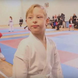 В киевской школе карате растят будущих чемпионов с синдромом Дауна